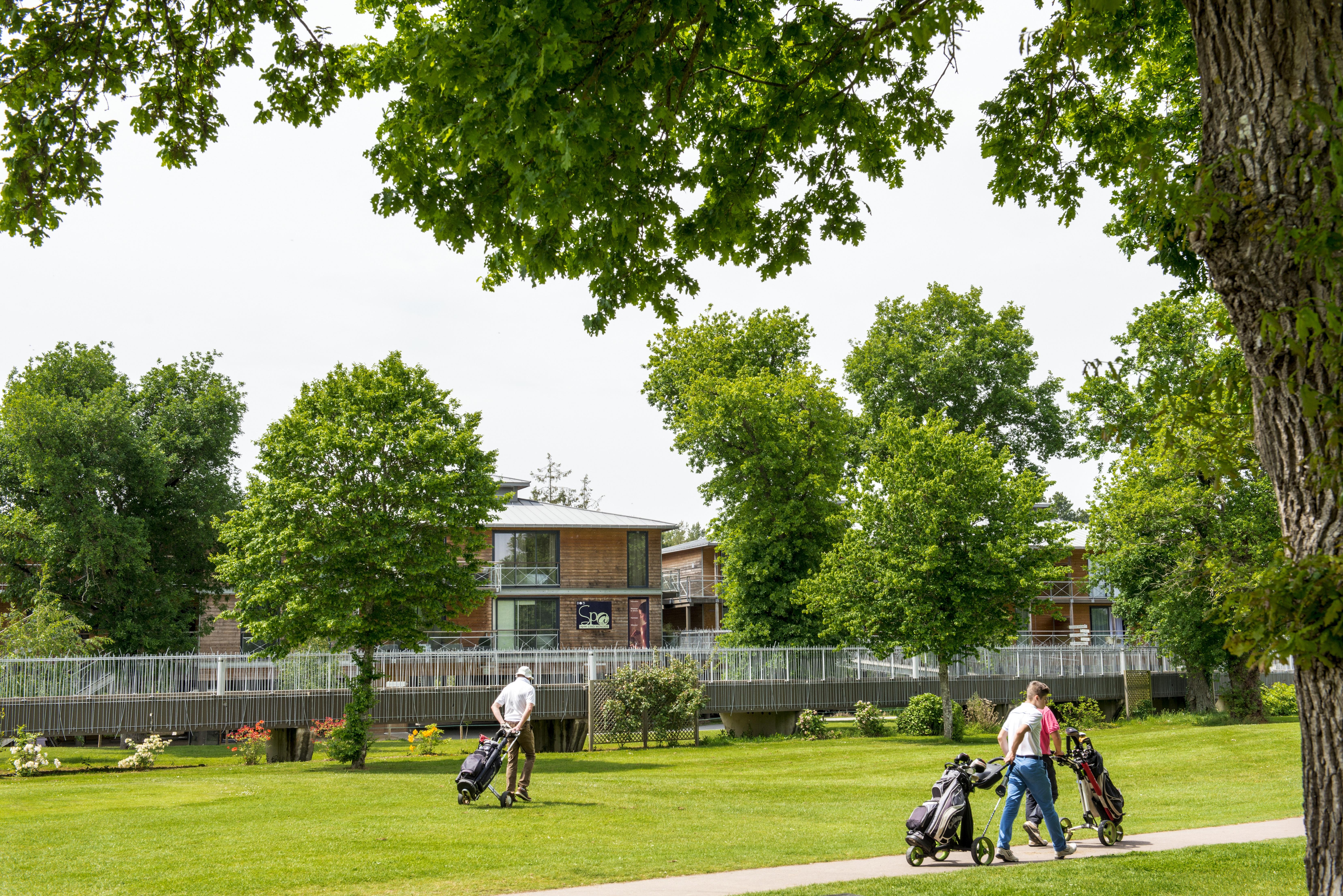 Domaine De Cice-Blossac, Resort Spa & Golf Bruz Exterior foto